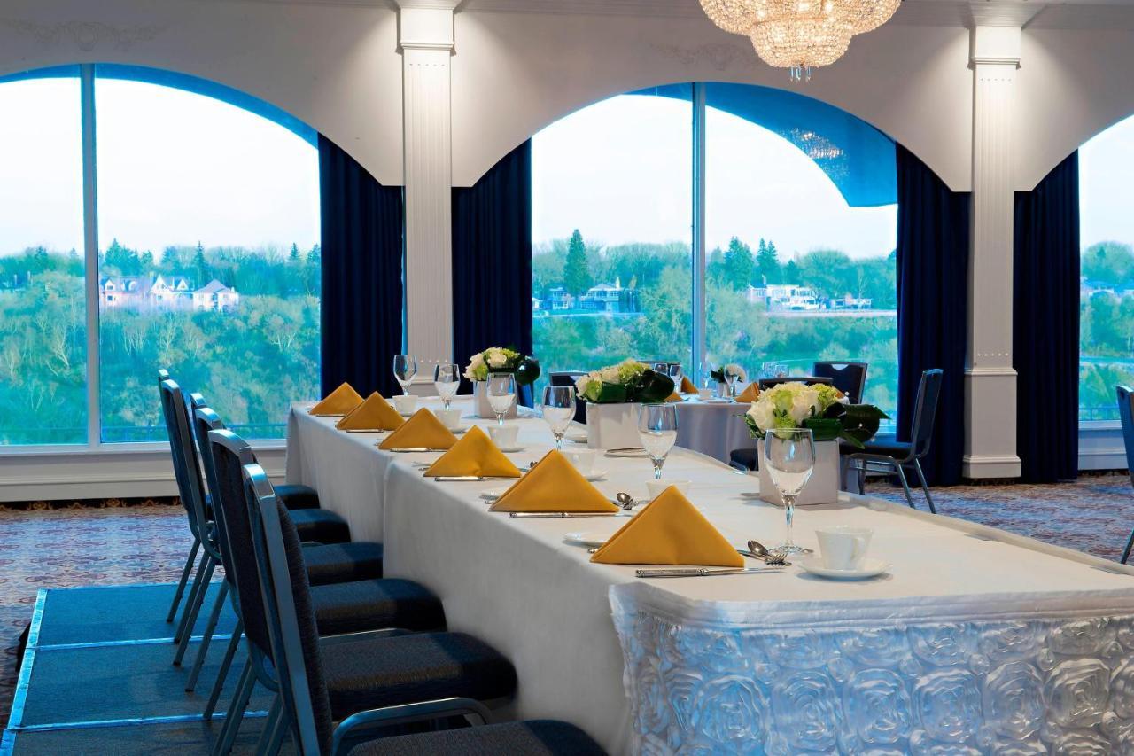 Sheraton Cavalier Saskatoon Hotel מראה חיצוני תמונה