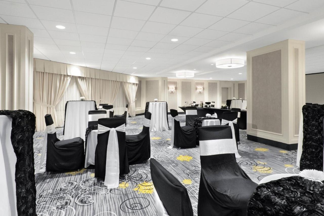 Sheraton Cavalier Saskatoon Hotel מראה חיצוני תמונה