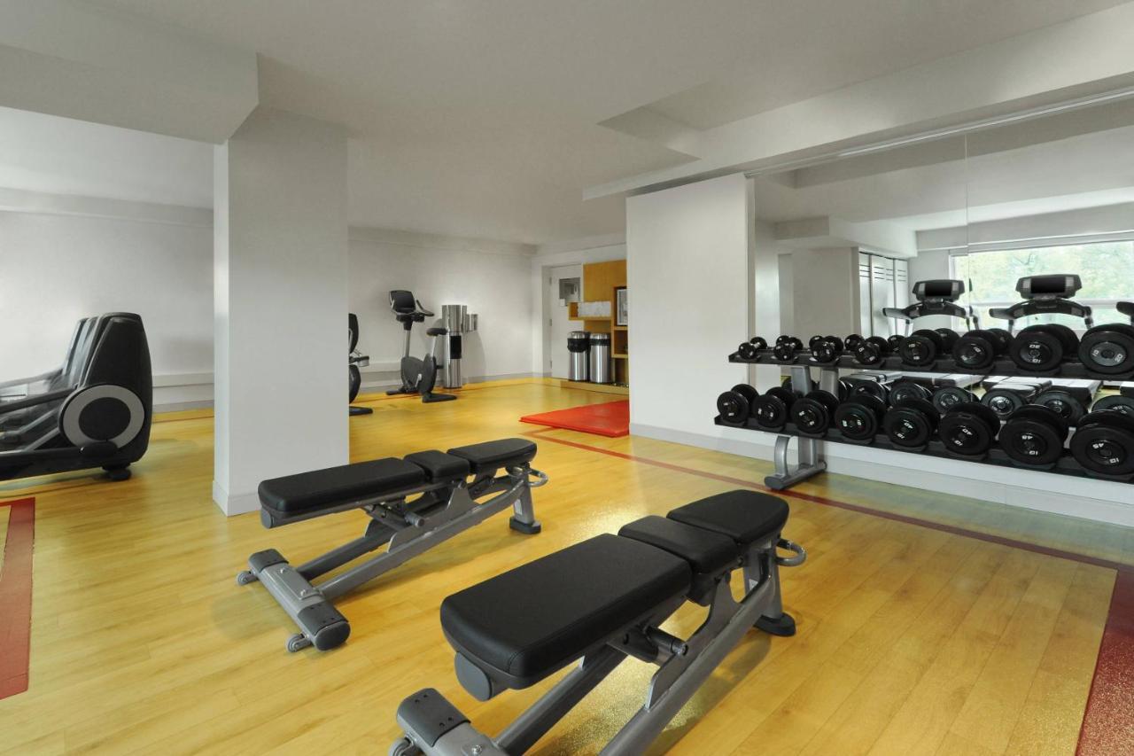 Sheraton Cavalier Saskatoon Hotel מראה חיצוני תמונה