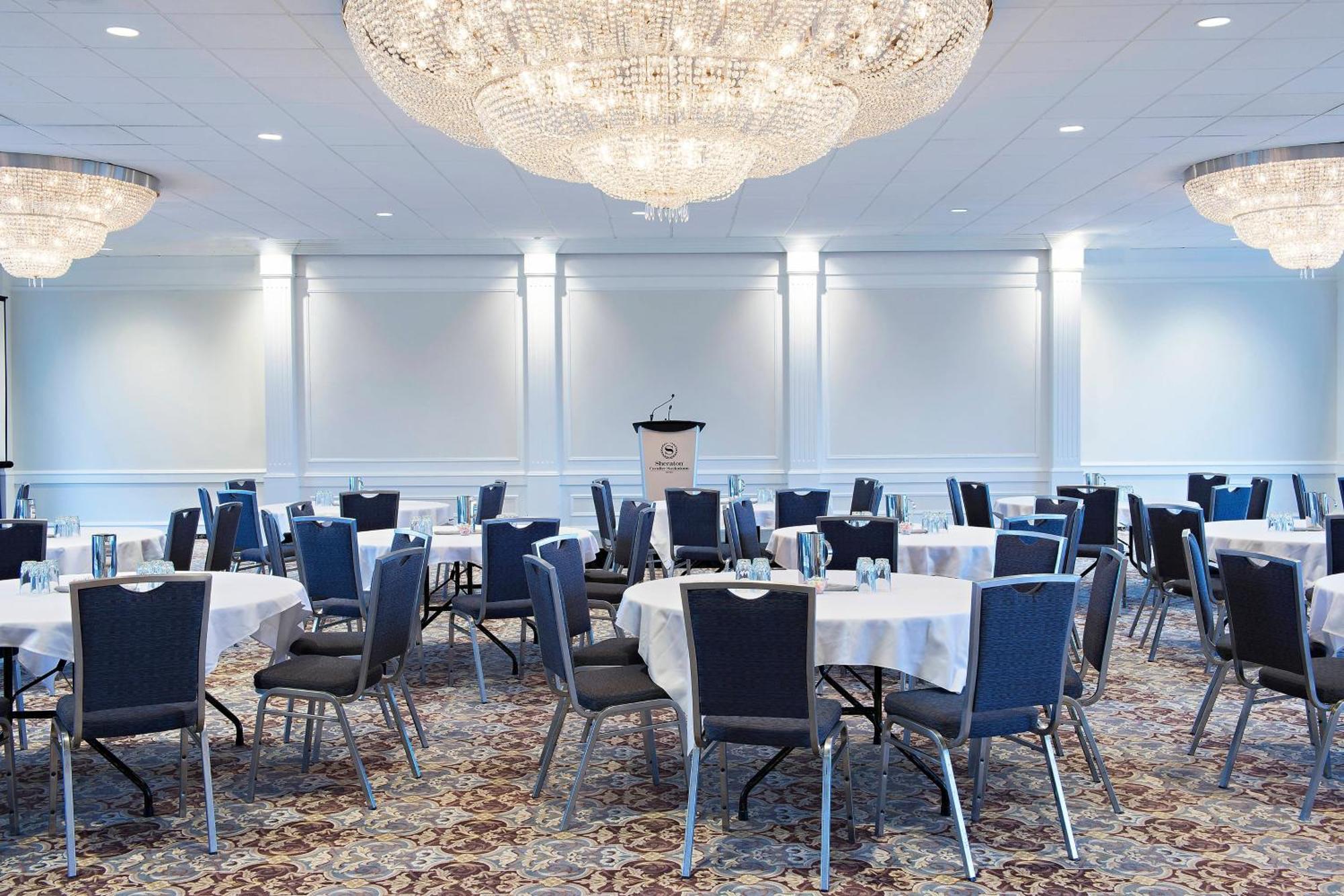 Sheraton Cavalier Saskatoon Hotel מראה חיצוני תמונה